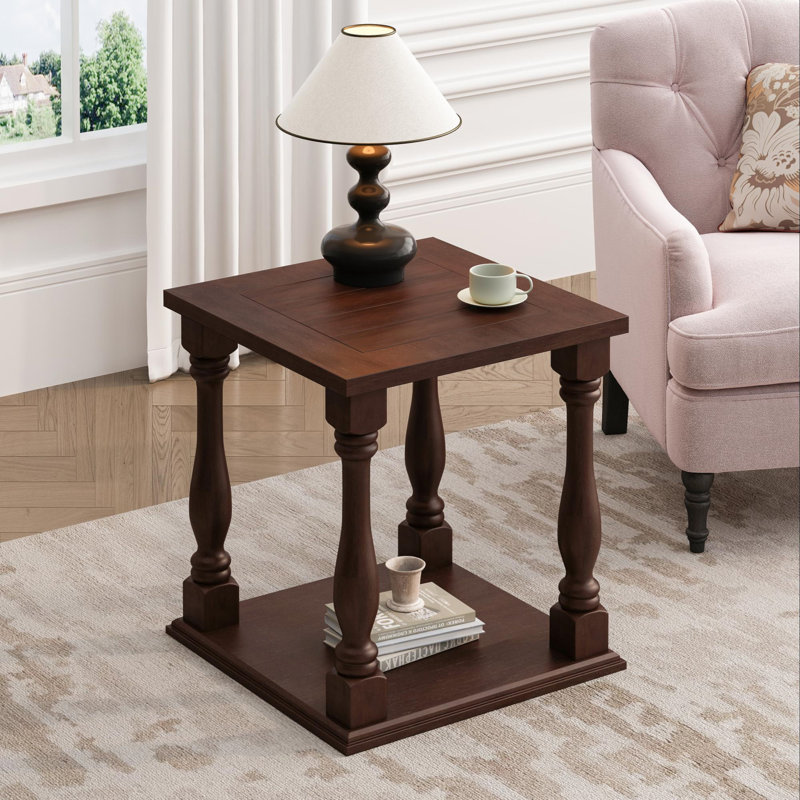 Table basse de style antique de couleur café avec une finition gris frotté 23,5 po x 23,5 po x 25,25 po