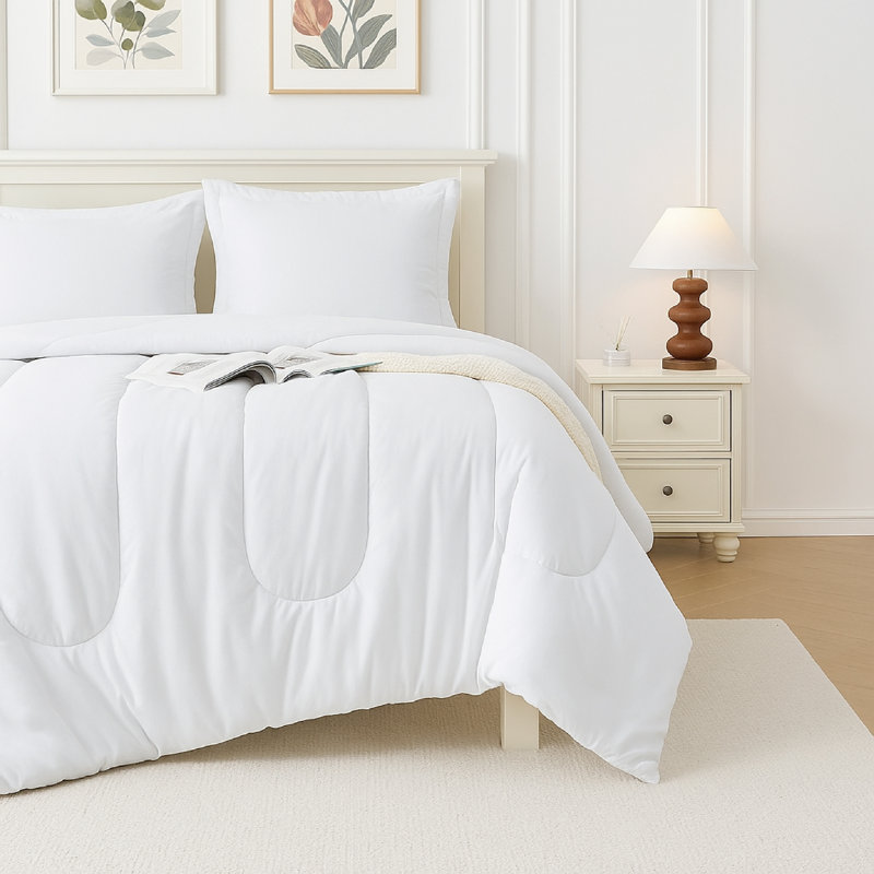 Ensemble d'édredon en microfibre 3 pièces Beddora - Édredon léger, respirant, hypoallergénique et infroissable avec rembourrage 200 GSM