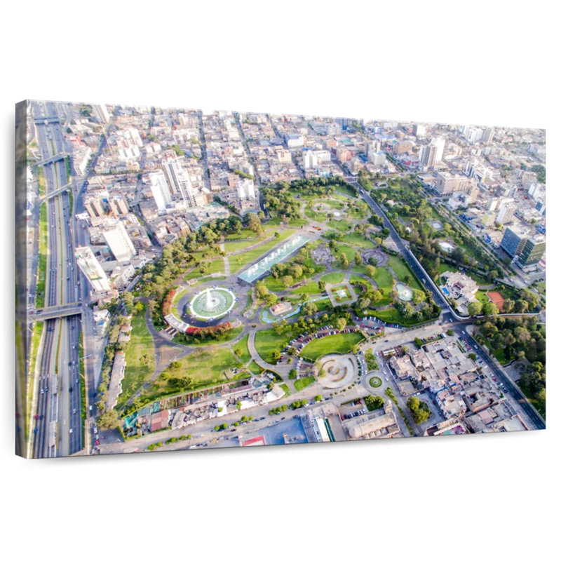 Parc Sireci Lima, H 8 po x l 12 po