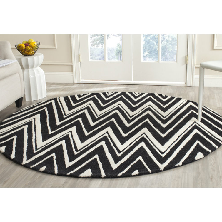 Sanyla Hand Tufted Wool Chevron Rug