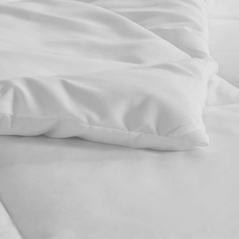 Cothren Oversized Down Alt Comforter with HeiQ Smart Temp Treatment, King/Cal. King