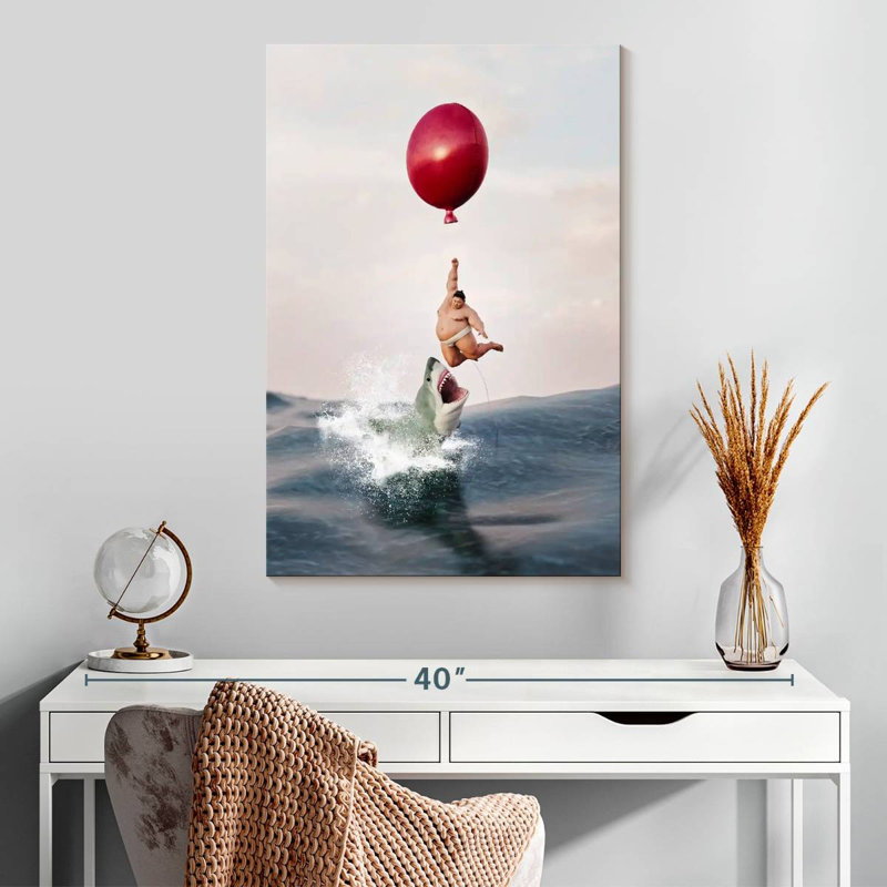 Sireci Sumo Shark Escape, 30" H x 20" W