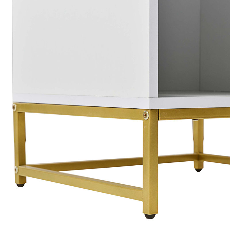 16.9'' W Nightstand