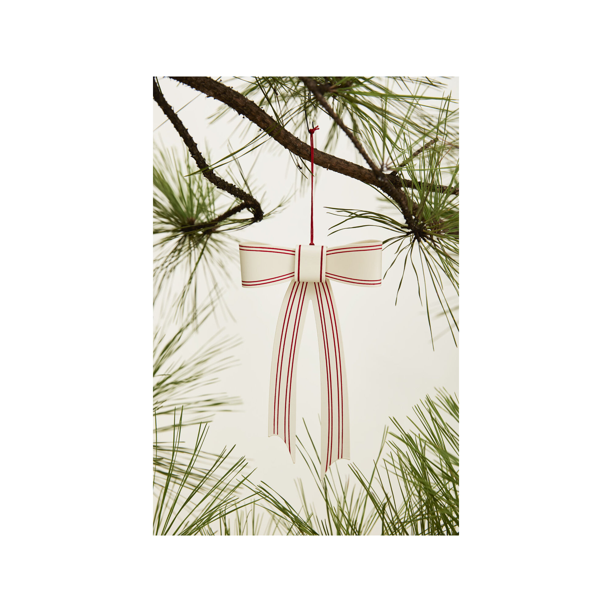 Candace Ornament, 9.5" H x 5" W x 0.75" D