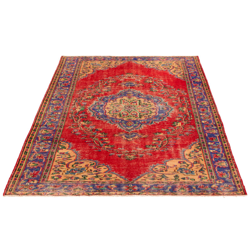 Tapis rouge Crocifissa 6 pi 7 po x 8 pi 10 po Crocifissa