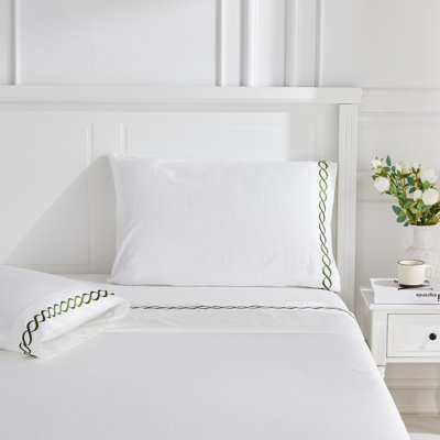 Barden Sateen Geometric Sheet Set