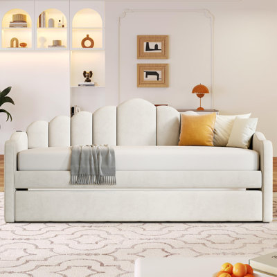 Tilak Daybed