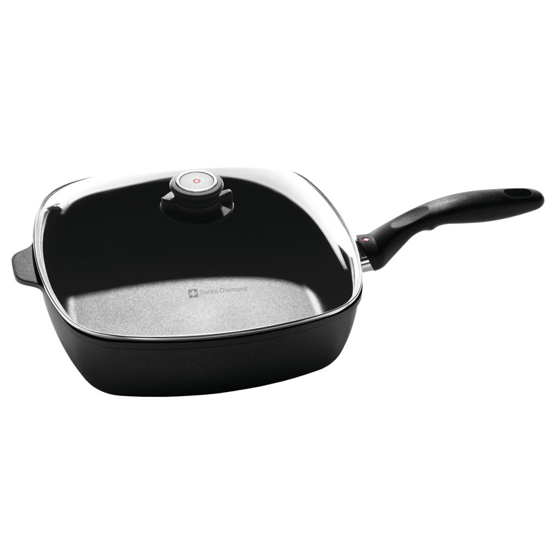 Swiss Diamond Square Saute Pan with Lid, 5.3 Qt.