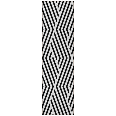 HomeRoots 8' Black And White Geometric Washable Indoor Outdoor Runner Rug