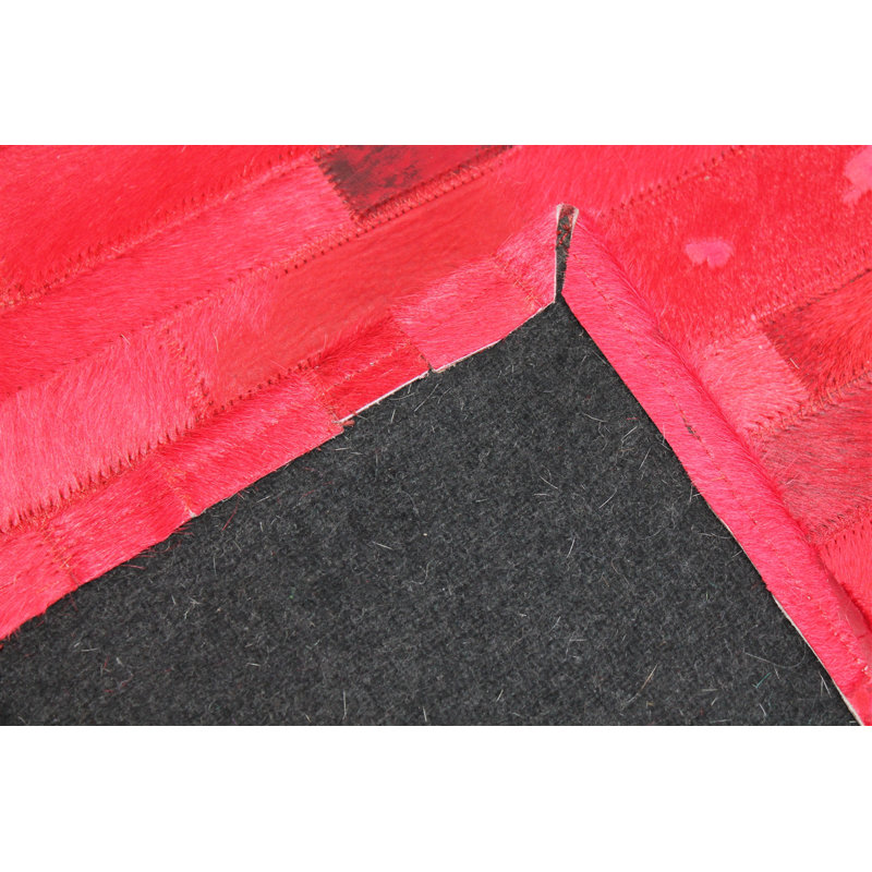 Area Cowhide Abstract Area Rug in Red, Rectangle 8' x 10'