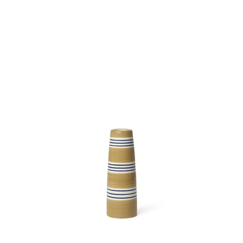 Bougeoir de table en grès, H 6,3 po x l 2,4 po x P 2,4 po, Ocre
