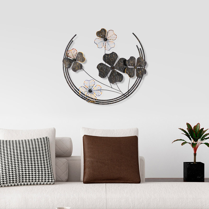Accessoire mural décoratif en métal fait à la main, 27,6 po x 24,4 po x 1,6 po | Fabrication 100% métal, finition unique peinte à la main | Parfait pour la décoration intérieure, ajoute du caractère et du style à n'importe quelle pièce