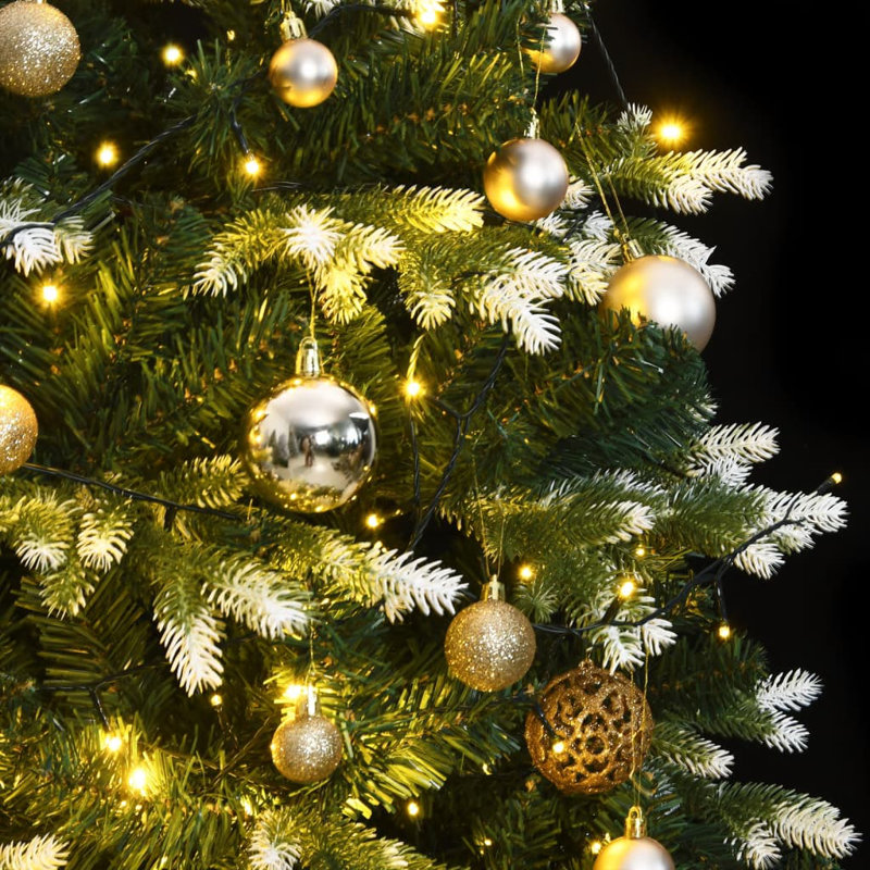 Lighted Christmas Tree, 4.9' H