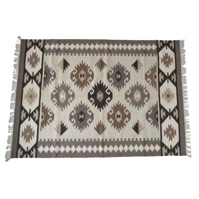 Hand Woven Grey/Beige/Black Indoor Rug