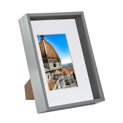 3D Deep Box Photo Frame with A5 Mount - A4 (8" x 12")