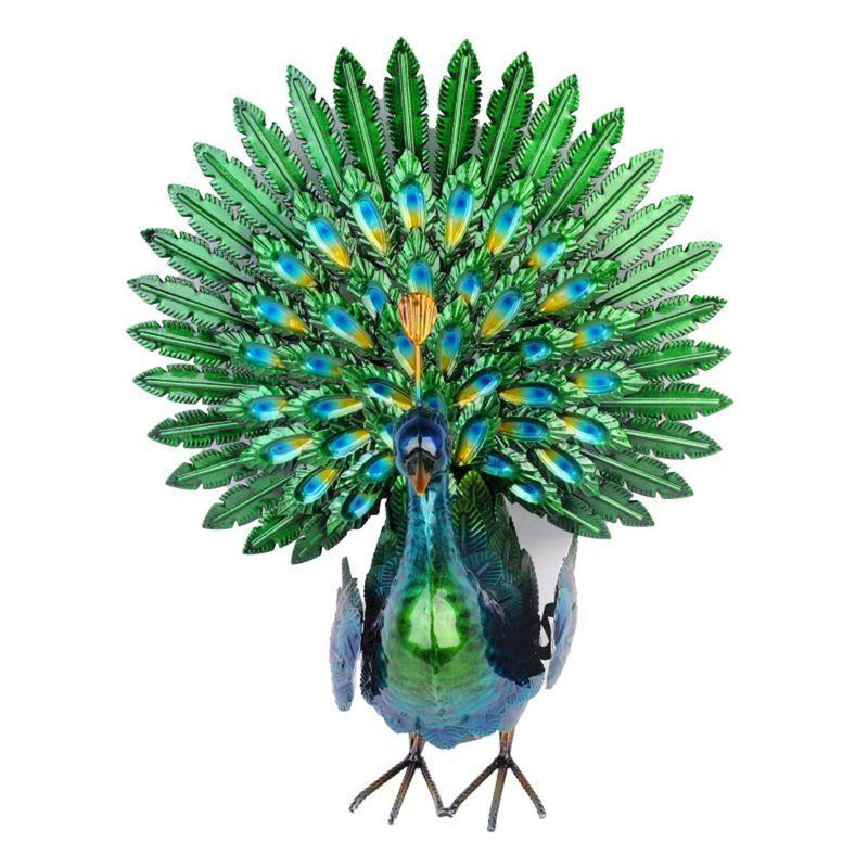 Paon en métal, sculpture en plumes