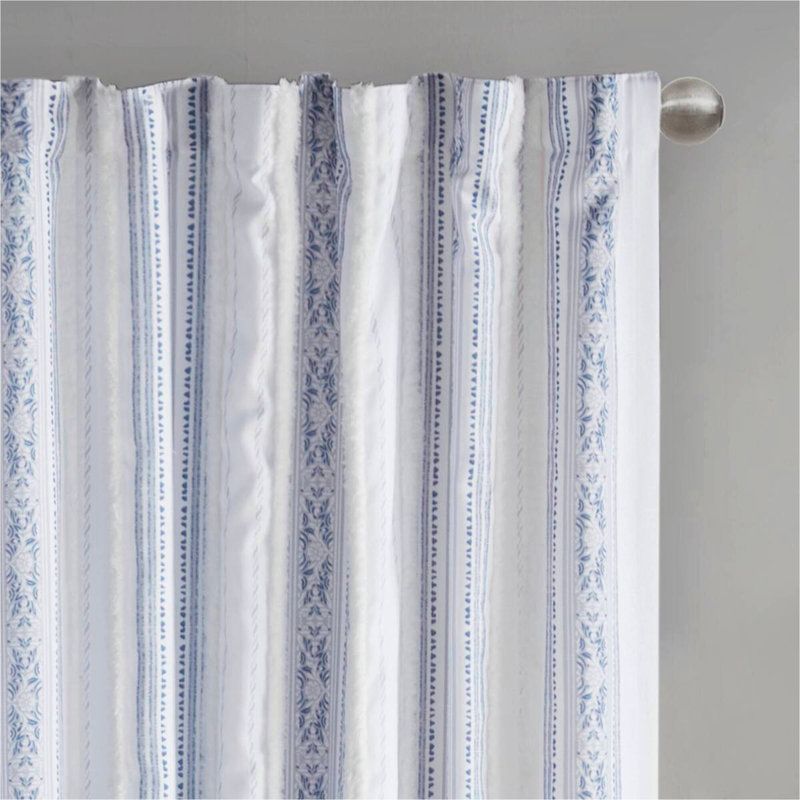Panneau de rideau imprimé poly avec rayure et doublure touffetées 50 x 84 po
