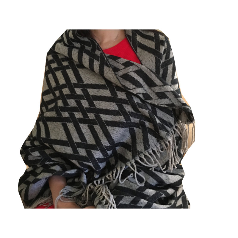 Knitted Throw Blanket