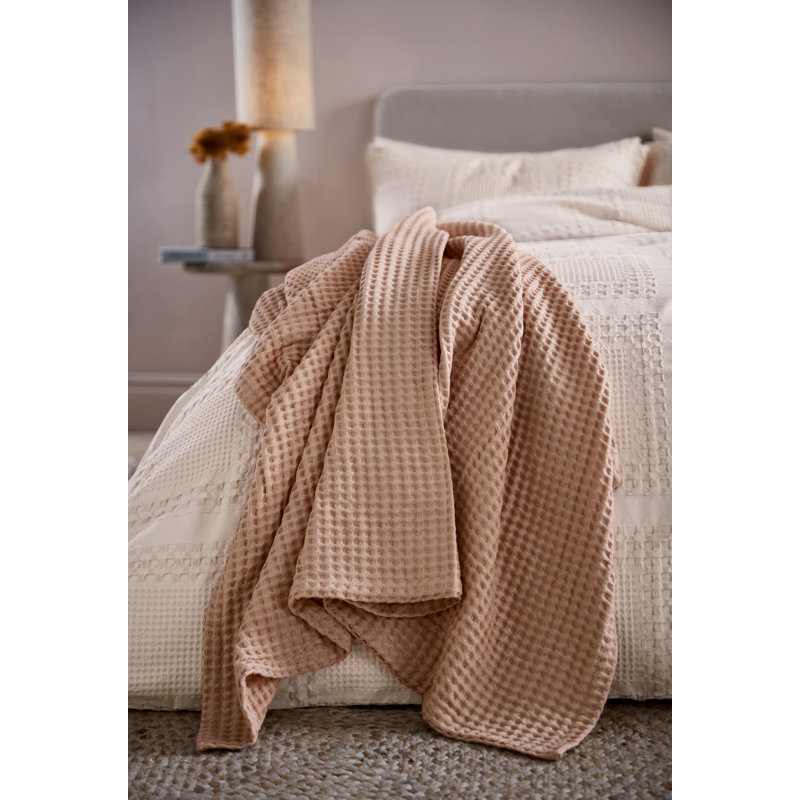 Tess Throw Blanket, Pink