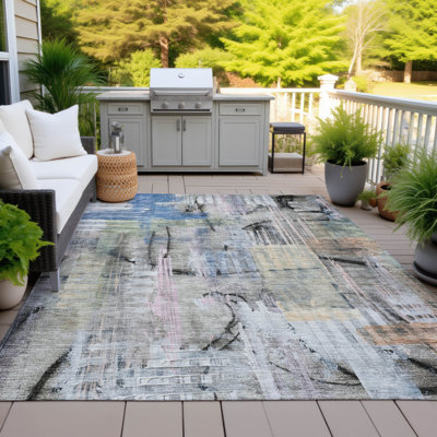 Machine Washable Indoor/Outdoor Xhevrie Blue Rug