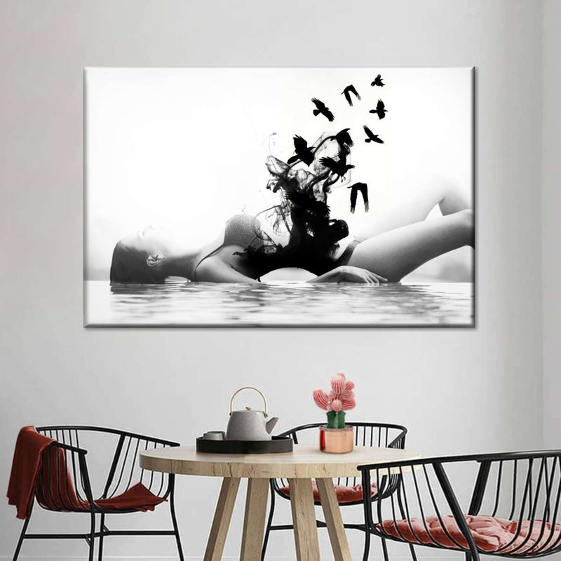 «Free Woman», reproduction sur toile, H 24 po x l 36 po x P 1,25 po