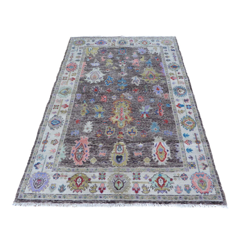 Tapis rectangulaire en laine de conception unique 6 pi x 8 pi 10 po Ineisha