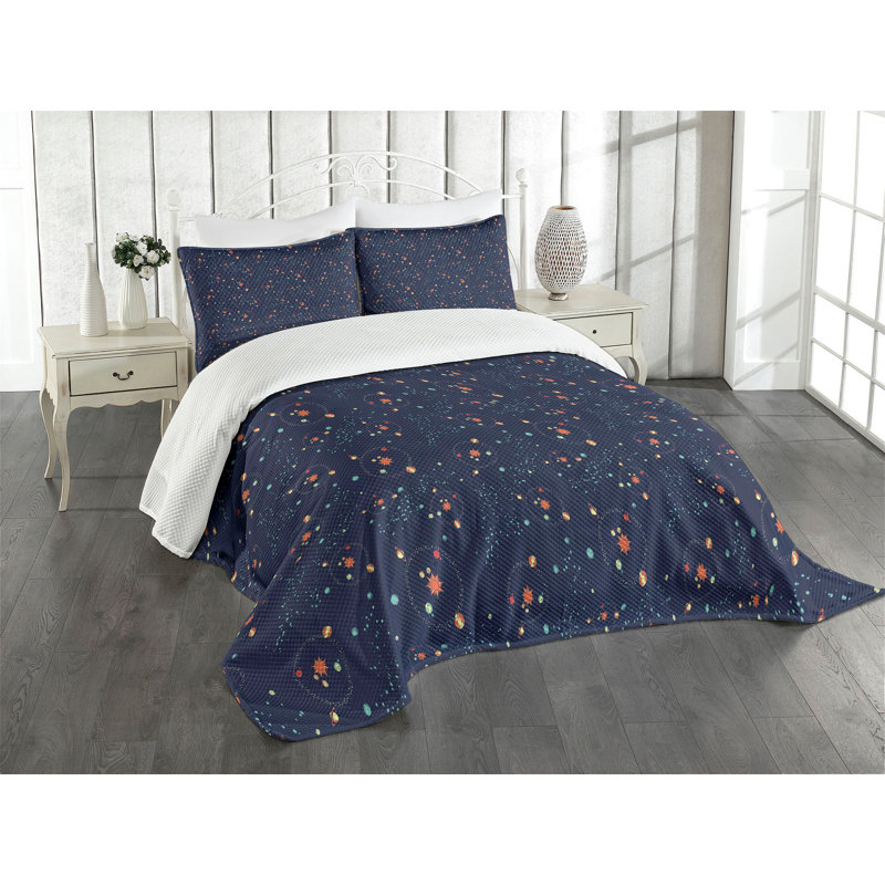 White Quilted Queen Bedspread Set with Pillow Shams