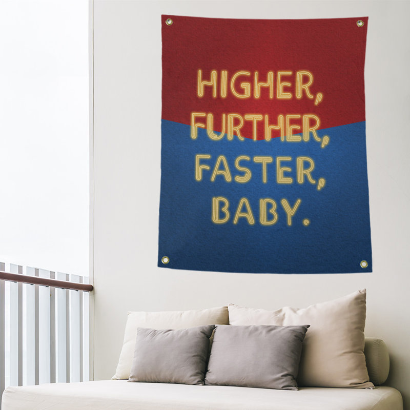 Tapisserie citation à femme en polyester, H 36 po x l 26 po