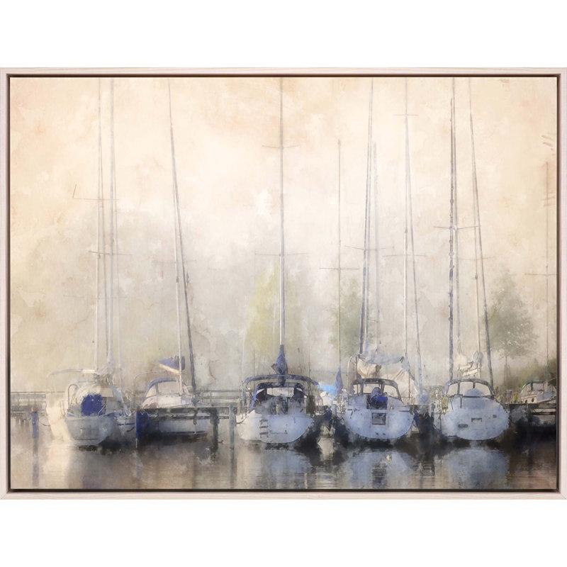 Voiliers dans le brouillard