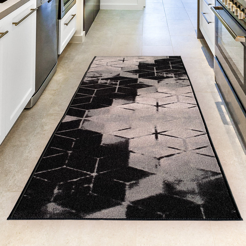 Broschard Performance Geometric Indoor Rug, Runner 2'2" x 8'