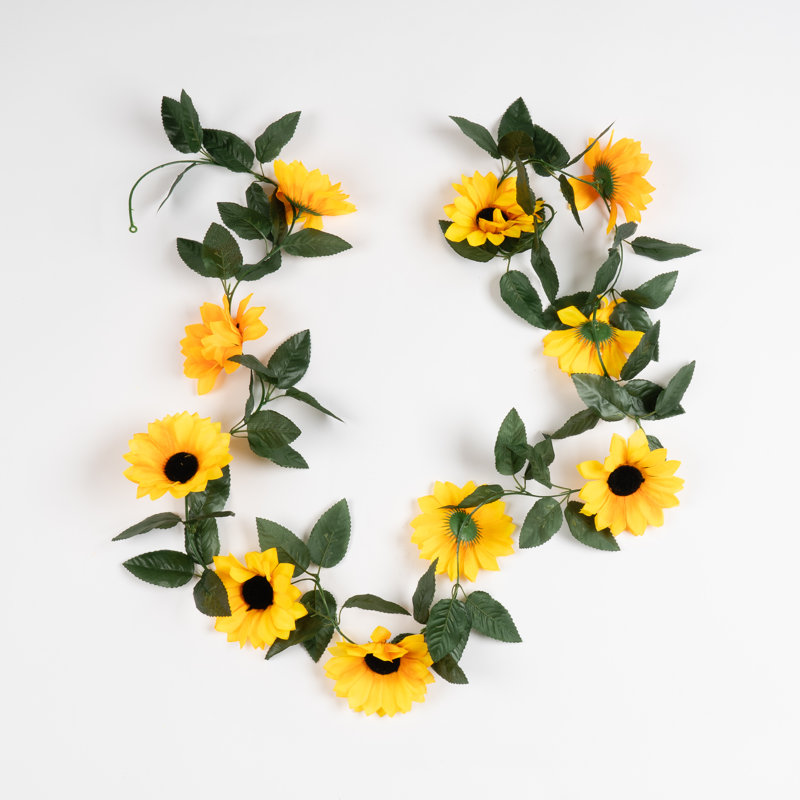 Annu 230cm Faux Sunflower Garland