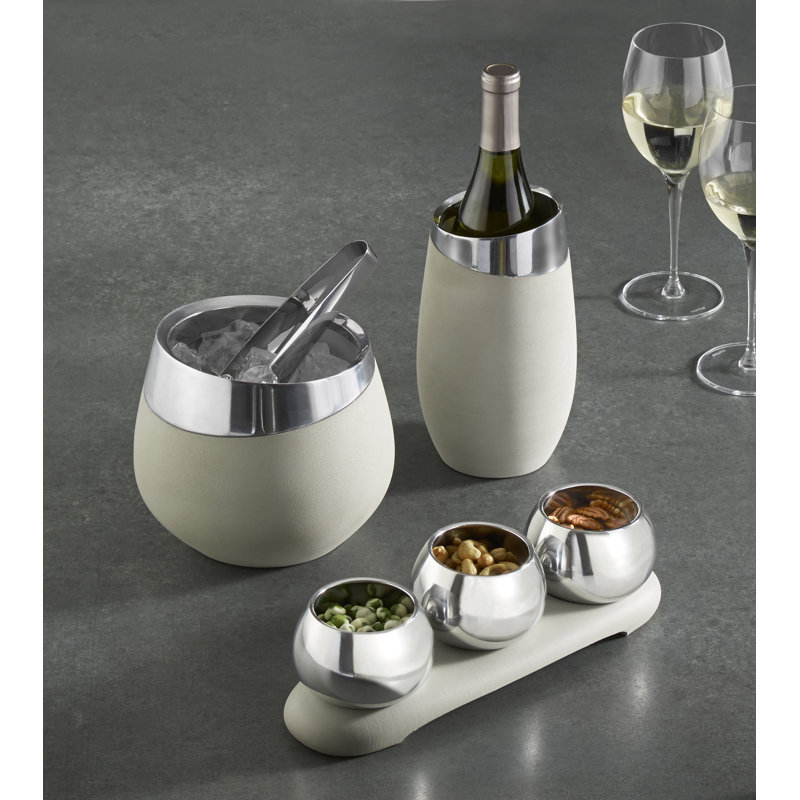 Nambe Vie Chardonnay Glasses