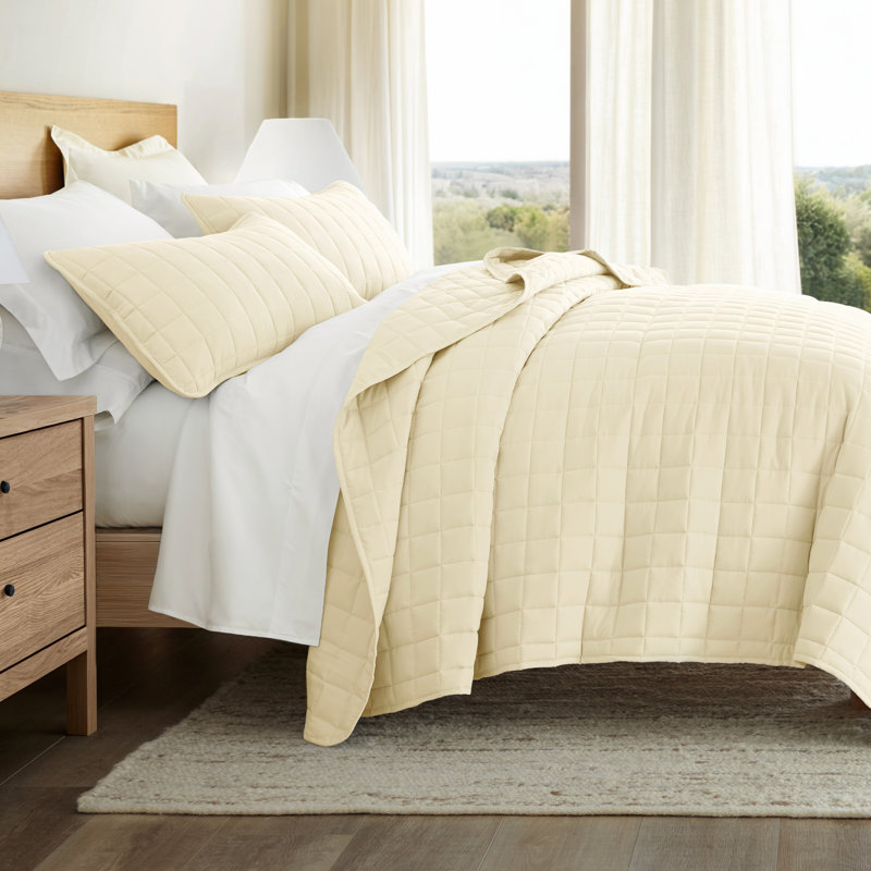 Becky Cameron Square Quilt Set, Twin/Twin XL Coverlet + 1 Standard Sham, Yellow