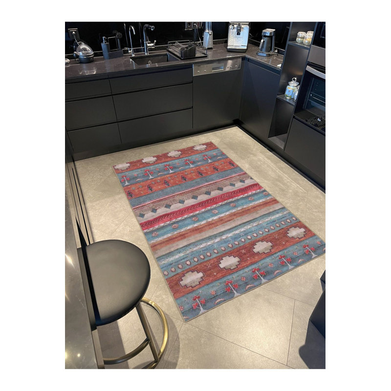Tapis bleu et rouge tissé à la machine, Sous-tapis rectangulaire 3 pi 11 po x 5 pi 11 po i