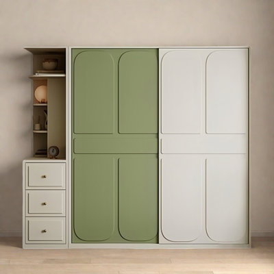 Garde-robe simple de couleur assortie