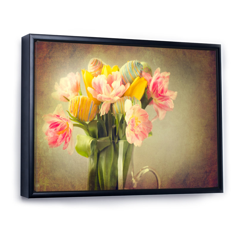 Tulipe, bouquet de fleurs et œufs - reproduction sur toile avec cadre flottant, H 24 po x l 36 po x P 1 po