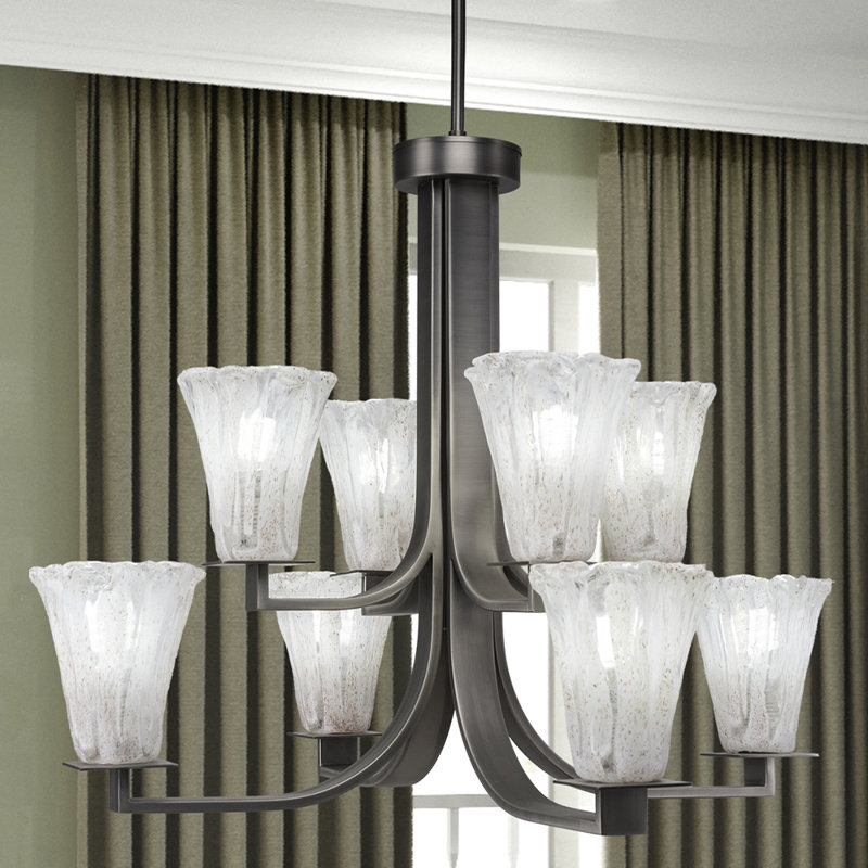 Lustre 8 lumières Apollo illustré en finition granit foncé avec verre à glace cannelé italien de 5,5 po, Graphite