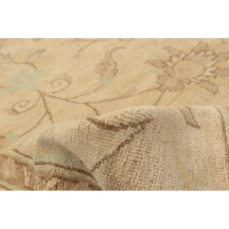 Tapis de bois one-of-kind à la main-noué la 2010 ushak crème 5 pi x 7 pi Kamen
