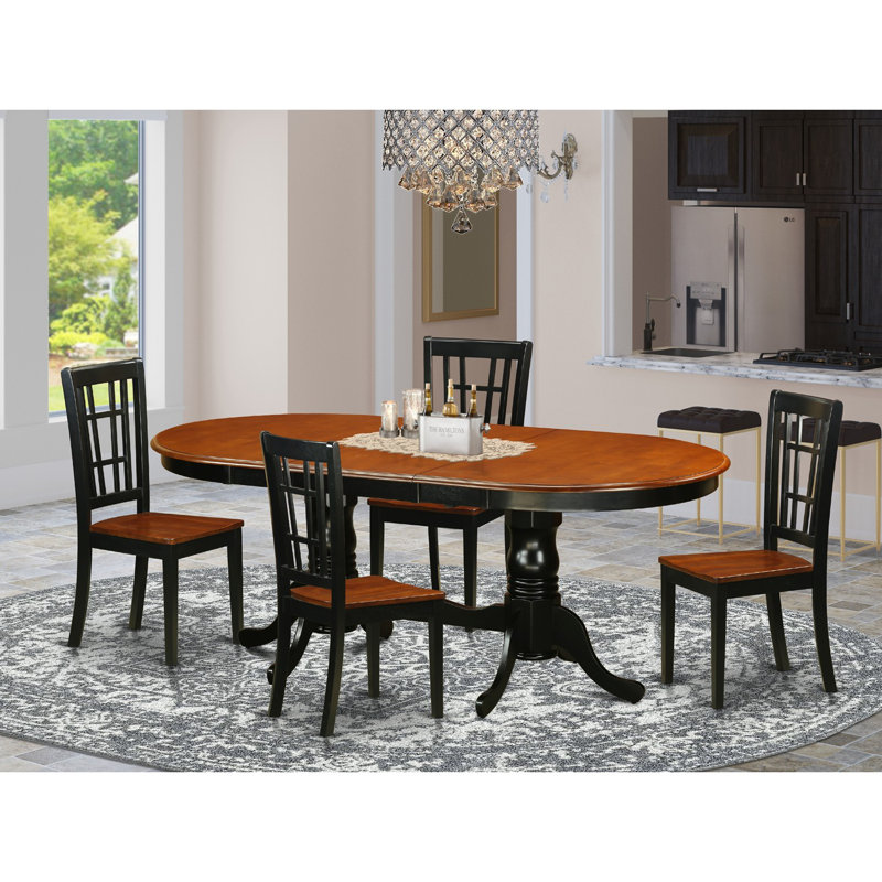 L'ensemble de mobilier de salle à manger 5 pièces comprend une table ovale en bois avec un papillon et 4 chaises de cuisine, noir et cerise
