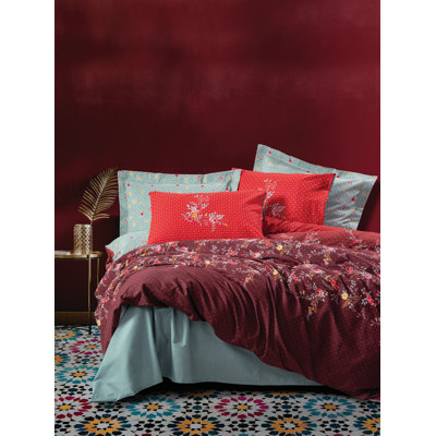 Aeilt Green/Red Plain Weave 144 TC Duvet Cover Set