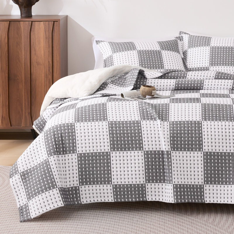 Sleep Zone King Size Cotton Jacquard Quilt Set 3 Pieces for All Season 106 x 96 Gray Plaid, Gray Plaid, King Quilt + 2 Shams