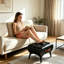Repose-pieds moderne capitonné en cuir avec compartiment de rangement caché-777541088