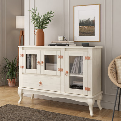 Buffet en bois vieilli |