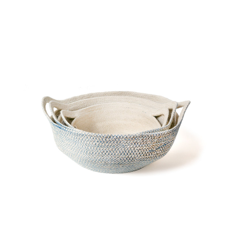 Rosecliff Heights AMARI Jute / Sisal Decorative Basket, Blue