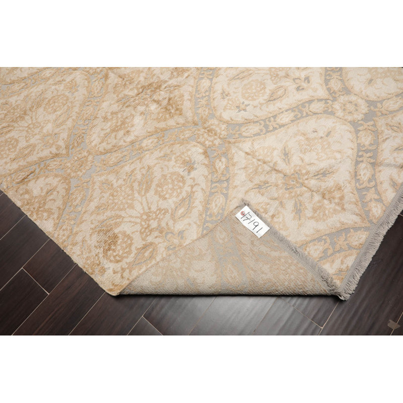 Tapis beige tissé à la main