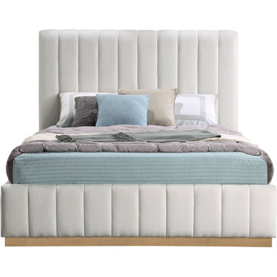 Codyn Upholstered Bed