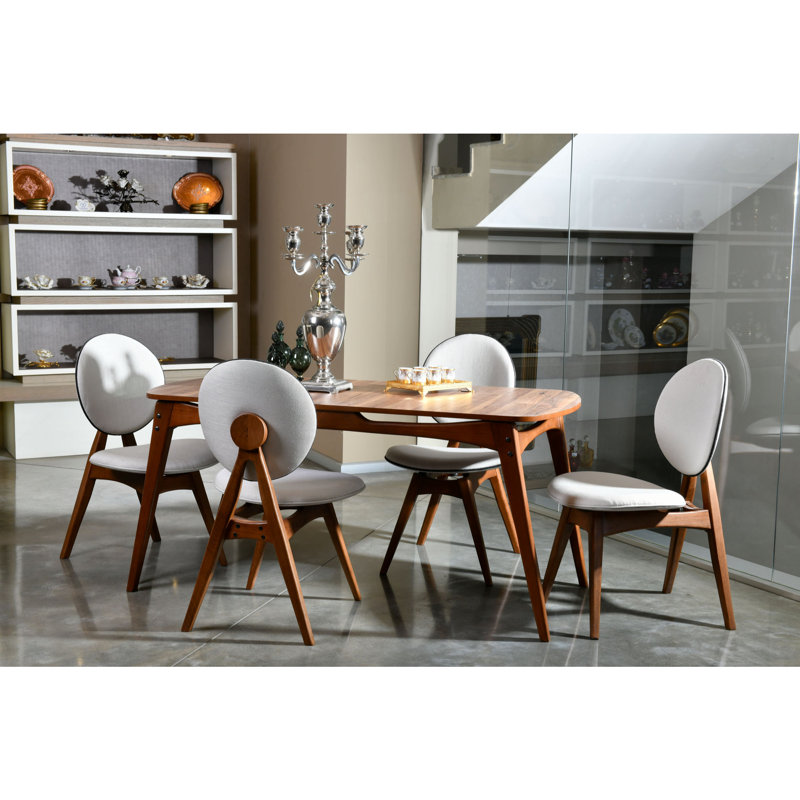 Ensemble repas pour quatre personnes, Naturel / crème