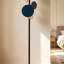Portemanteau autoportant d'art moderne-238666560