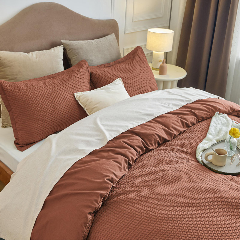 Essential Collection 100% Cotton Waffle Weave Duvet Cover Set, Queen Duvet Cover + 2 Standard Shams, Aragon Red