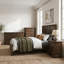 Ensemble de meubles de chambre à coucher grand format 4 pièces Ailany, lit à panneau en bois, commode, table de chevet et commode, finition noyer antique-131235409-131235413-131483824